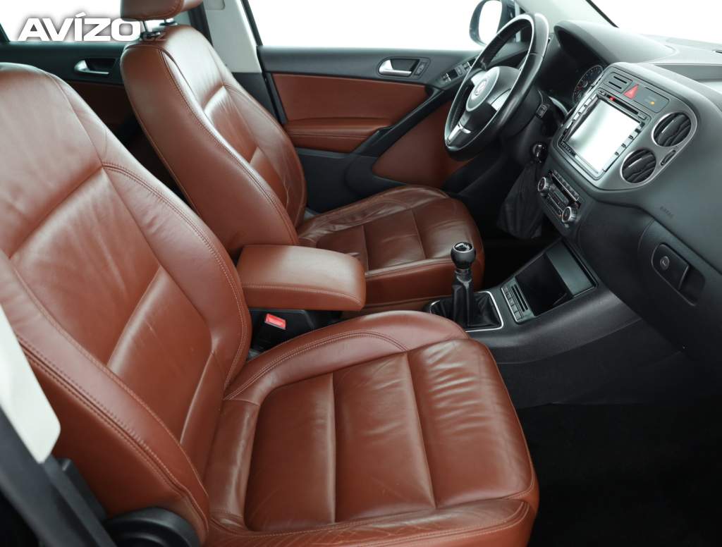 Foto inzerátu Volkswagen Tiguan 2.0 TDI