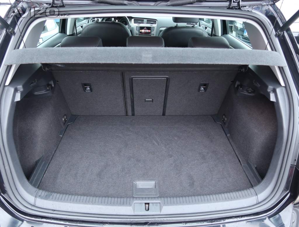 Foto inzerátu Volkswagen Golf 1.2 TSI