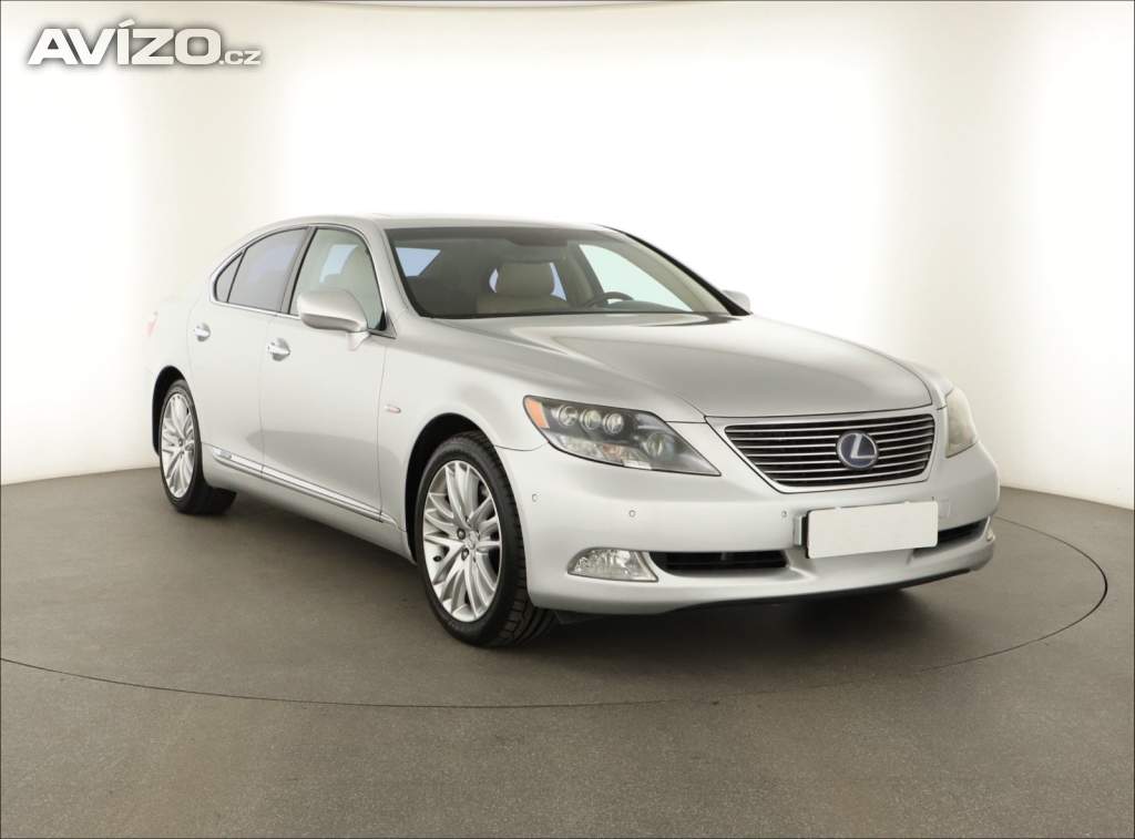 Lexus LS 600h
