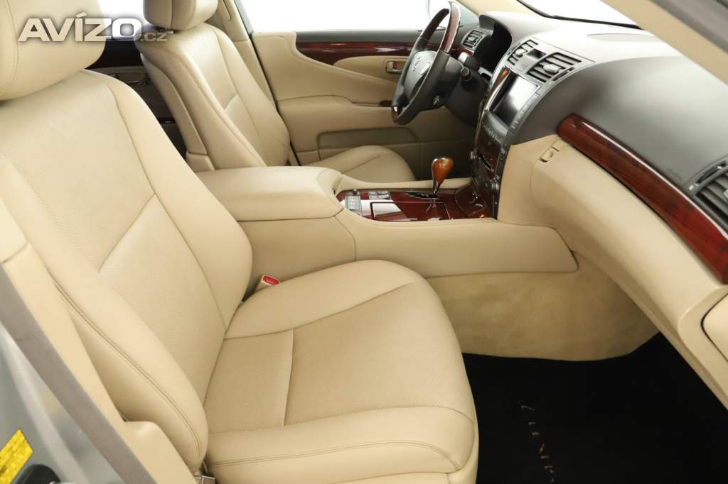 Foto inzerátu Lexus LS 600h