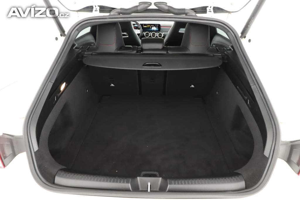 Foto inzerátu Mercedes-Benz CLA 220 d 4MATIC