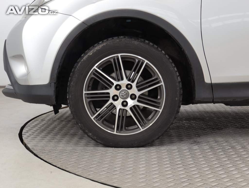 Foto inzerátu Toyota Rav4 2.0 D-4D