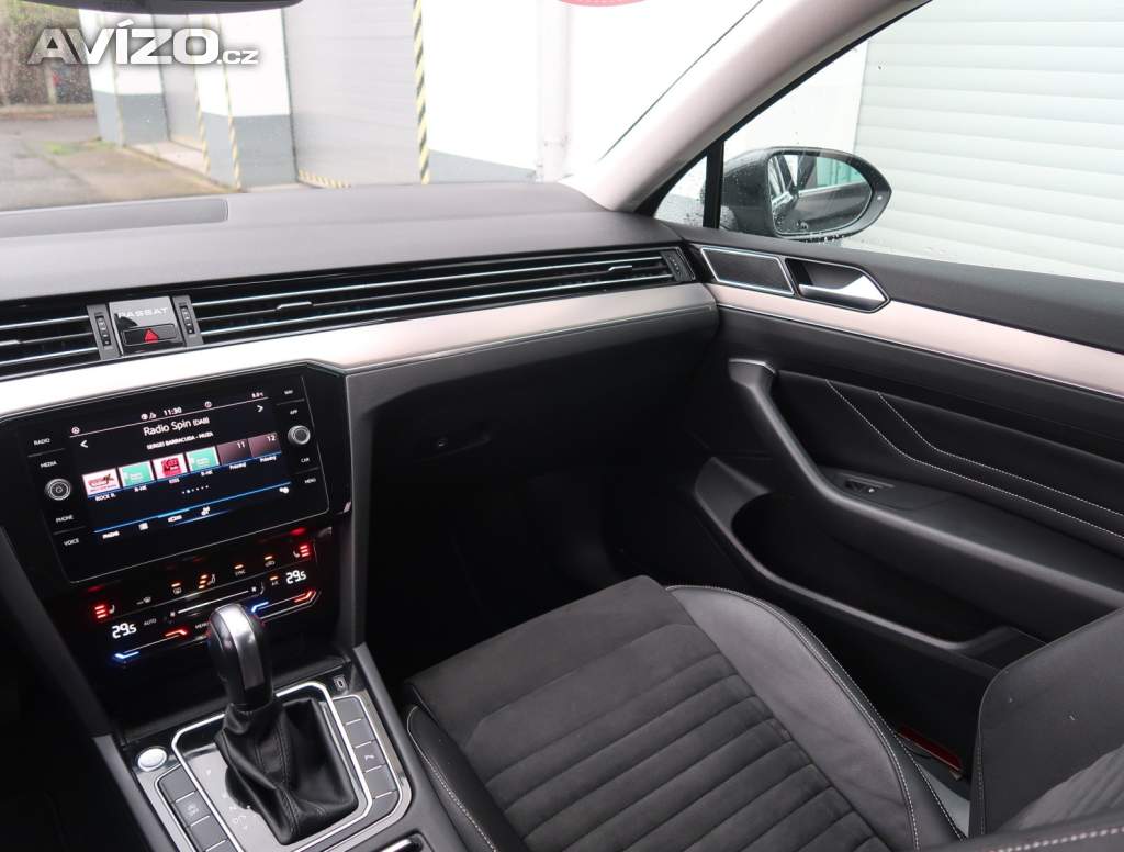 Foto inzerátu Volkswagen Passat 2.0 TDI