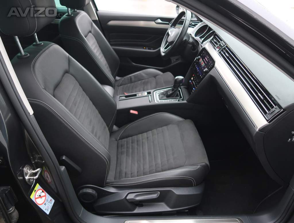 Foto inzerátu Volkswagen Passat 2.0 TDI