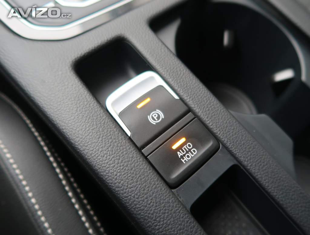 Foto inzerátu Volkswagen Passat 2.0 TDI