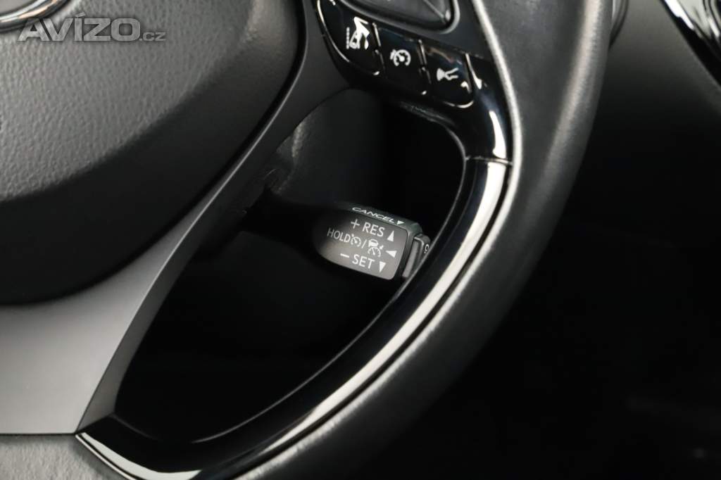 Foto inzerátu Toyota C-HR 1.8 Hybrid