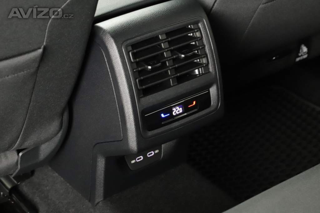 Foto inzerátu Volkswagen Golf 2.0 GTI