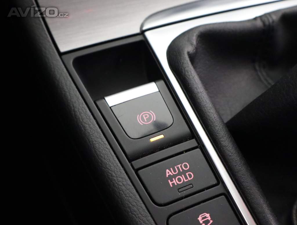 Foto inzerátu Volkswagen Passat 1.8 TSI