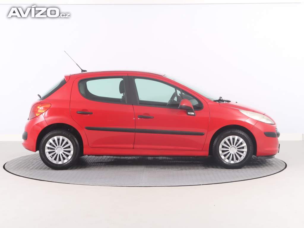 Foto inzerátu Peugeot 207 1.4 16V