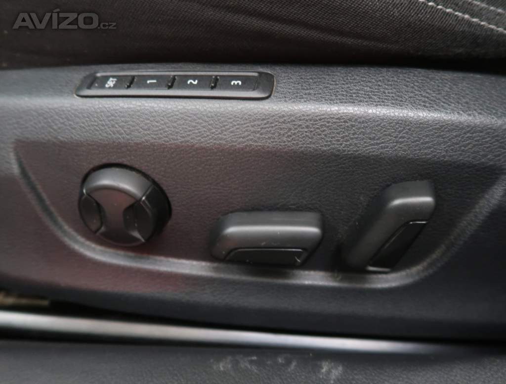 Foto inzerátu Škoda Superb 2.0 TDI