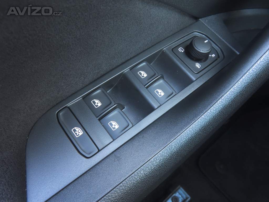 Foto inzerátu Škoda Kamiq 1.0 TSI