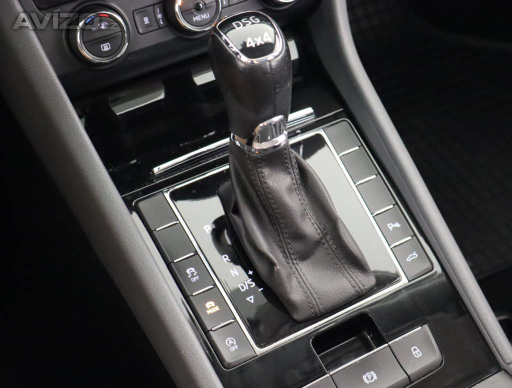 Foto inzerátu Škoda Superb 2.0 TDI