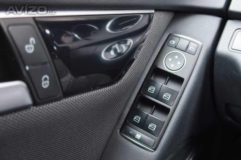 Foto inzerátu Mercedes-Benz Třídy C C 180 CDI