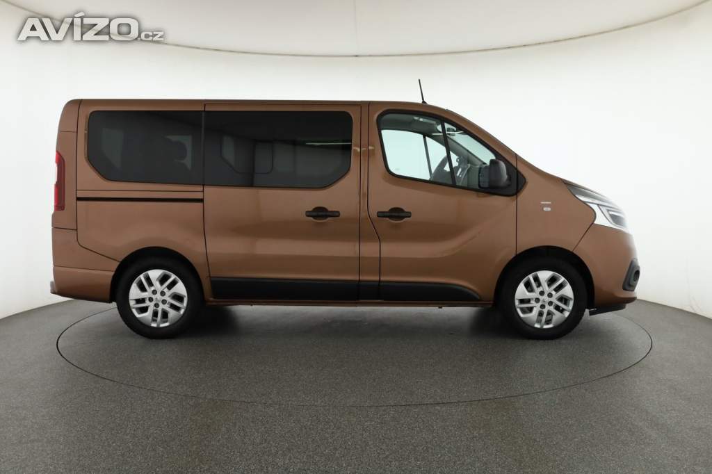 Foto inzerátu Renault Trafic 2.0 dCi