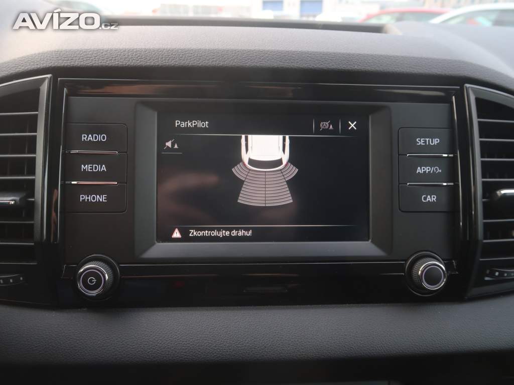 Foto inzerátu Škoda Karoq 1.6 TDI