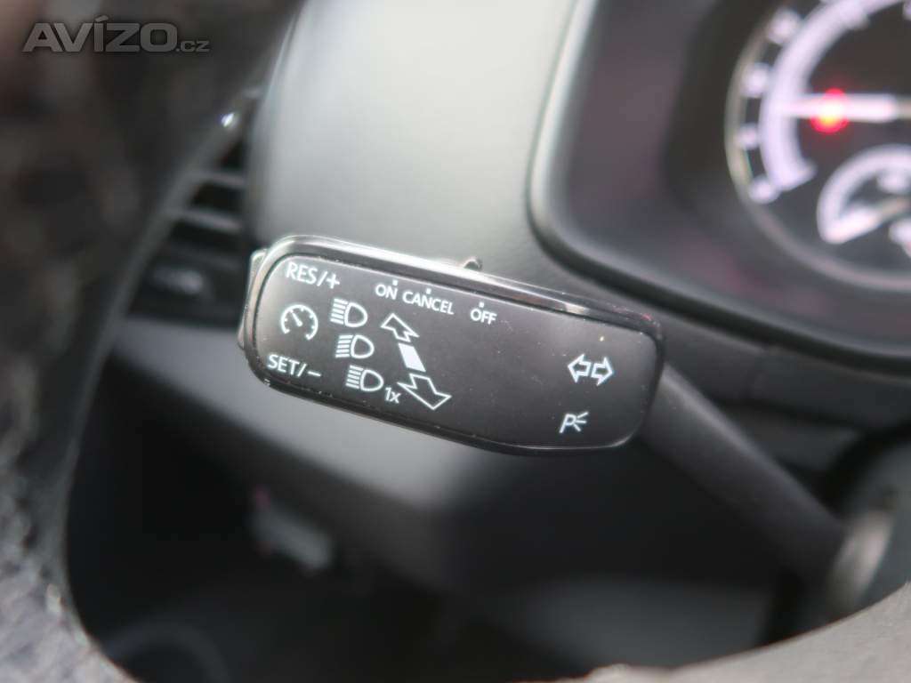 Foto inzerátu Škoda Karoq 1.6 TDI