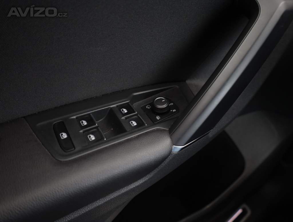 Foto inzerátu Volkswagen Tiguan 2.0 TSI