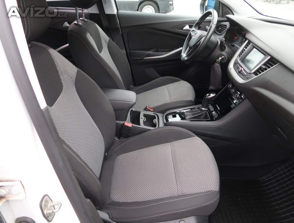 Foto inzerátu Opel Grandland 1.2 Turbo