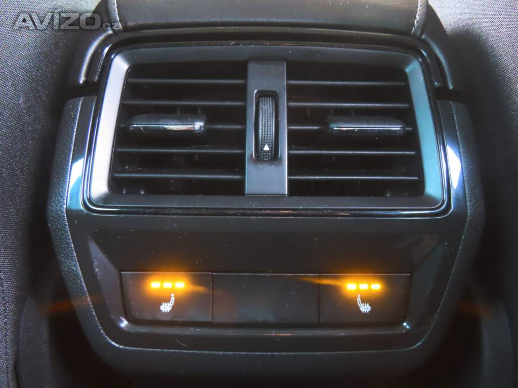 Foto inzerátu Škoda Karoq 1.5 TSI