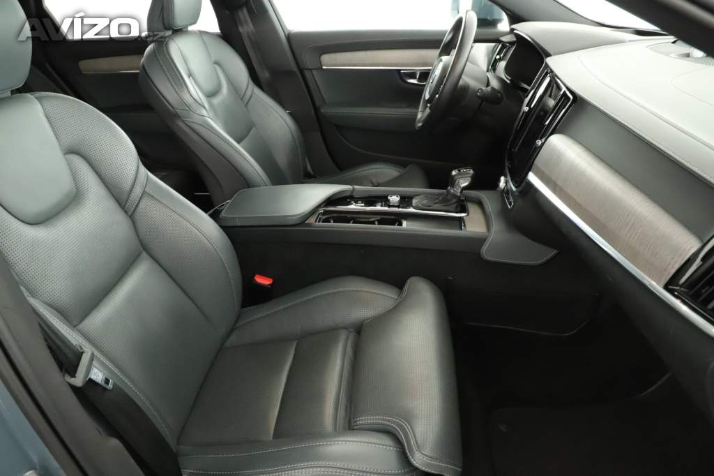 Foto inzerátu Volvo V90 Cross Country D5 2.0 AWD