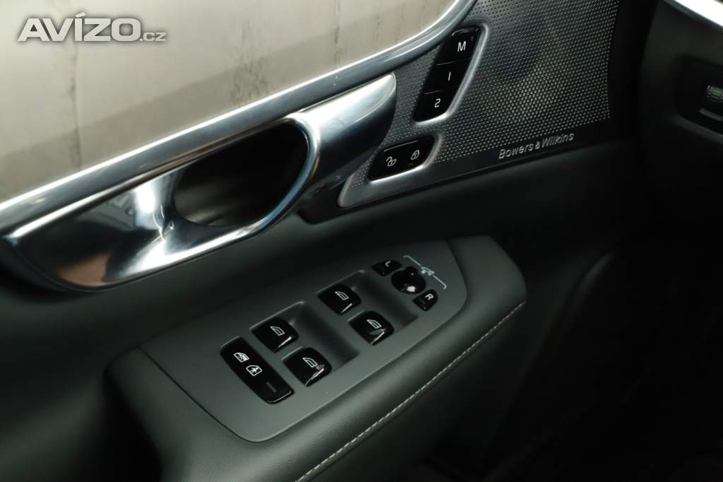 Foto inzerátu Volvo V90 Cross Country D5 2.0 AWD