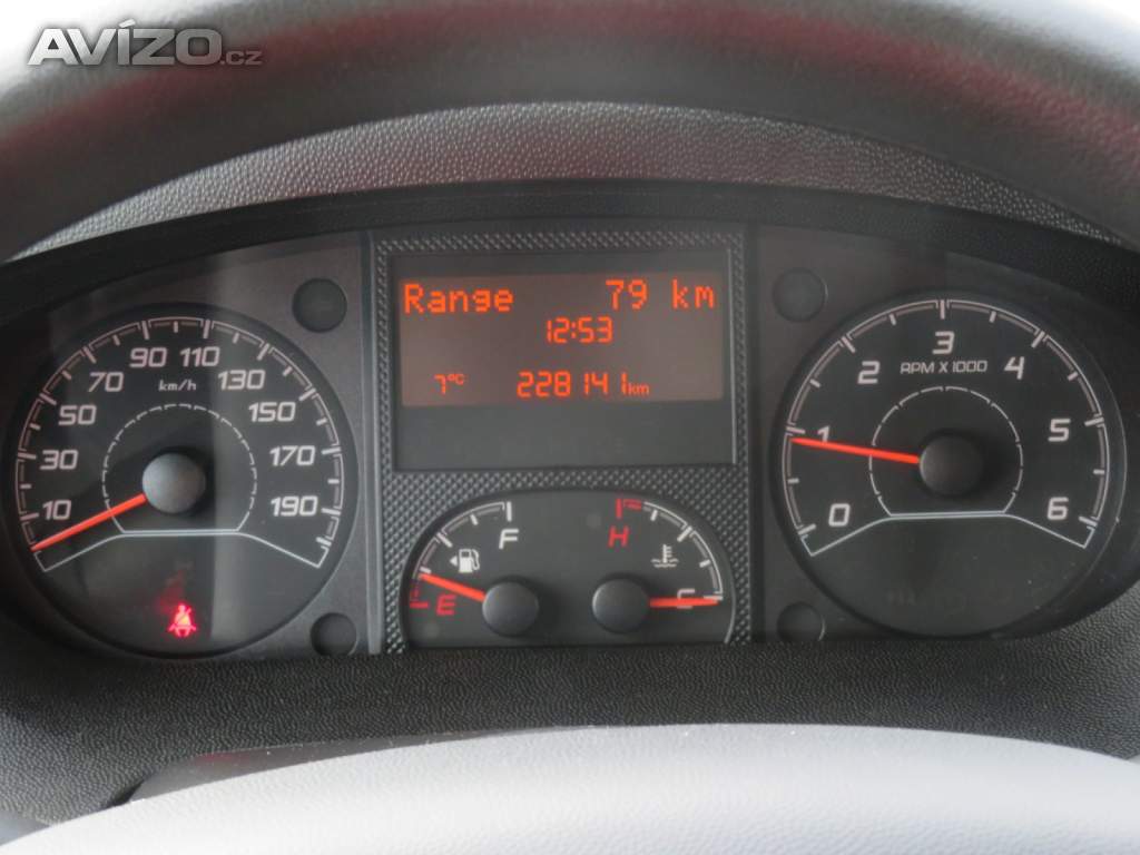 Foto inzerátu Peugeot Boxer 2.2 BlueHDi