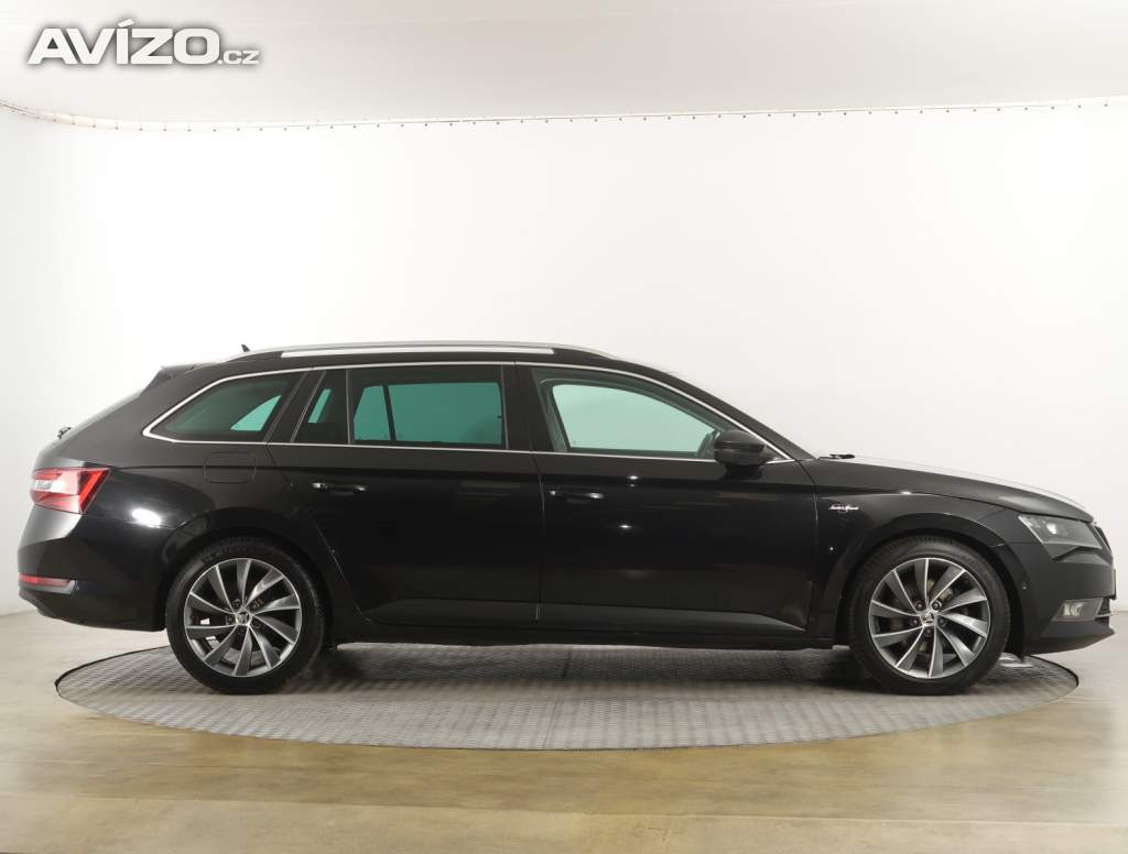 Foto inzerátu Škoda Superb 2.0 TDI