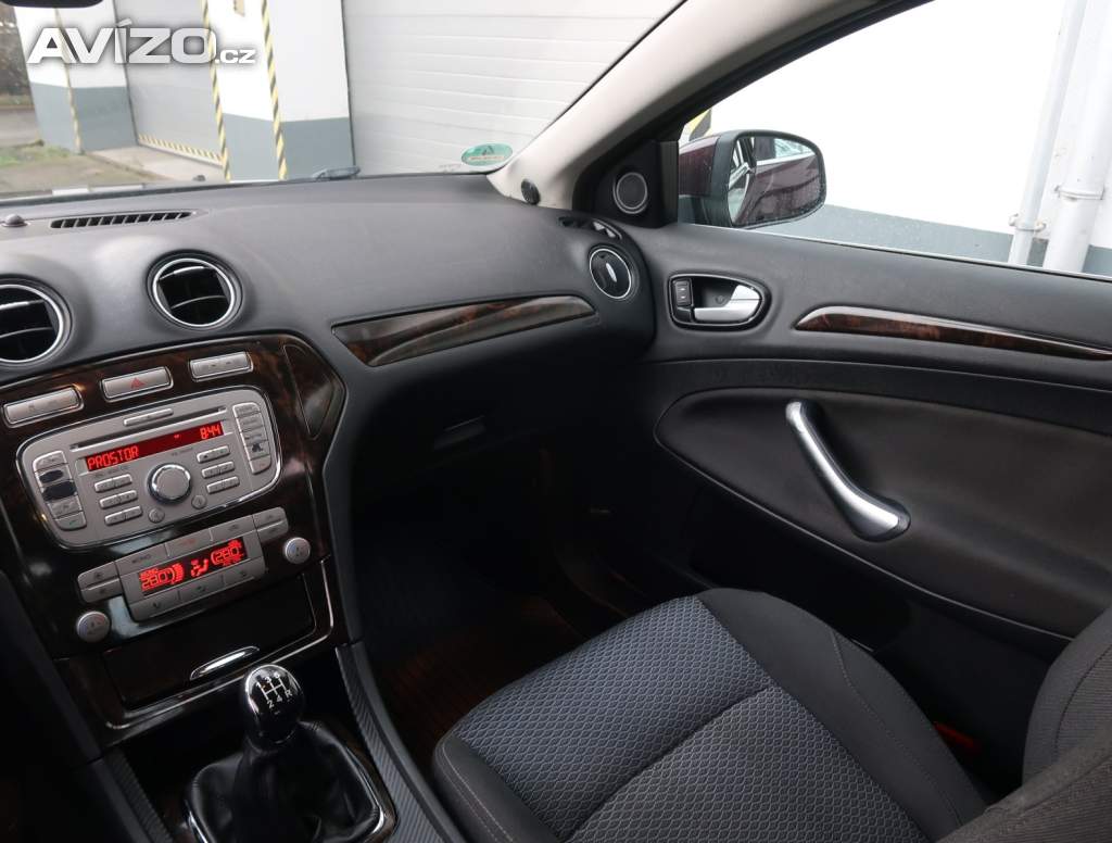 Foto inzerátu Ford Mondeo 2.0 16V