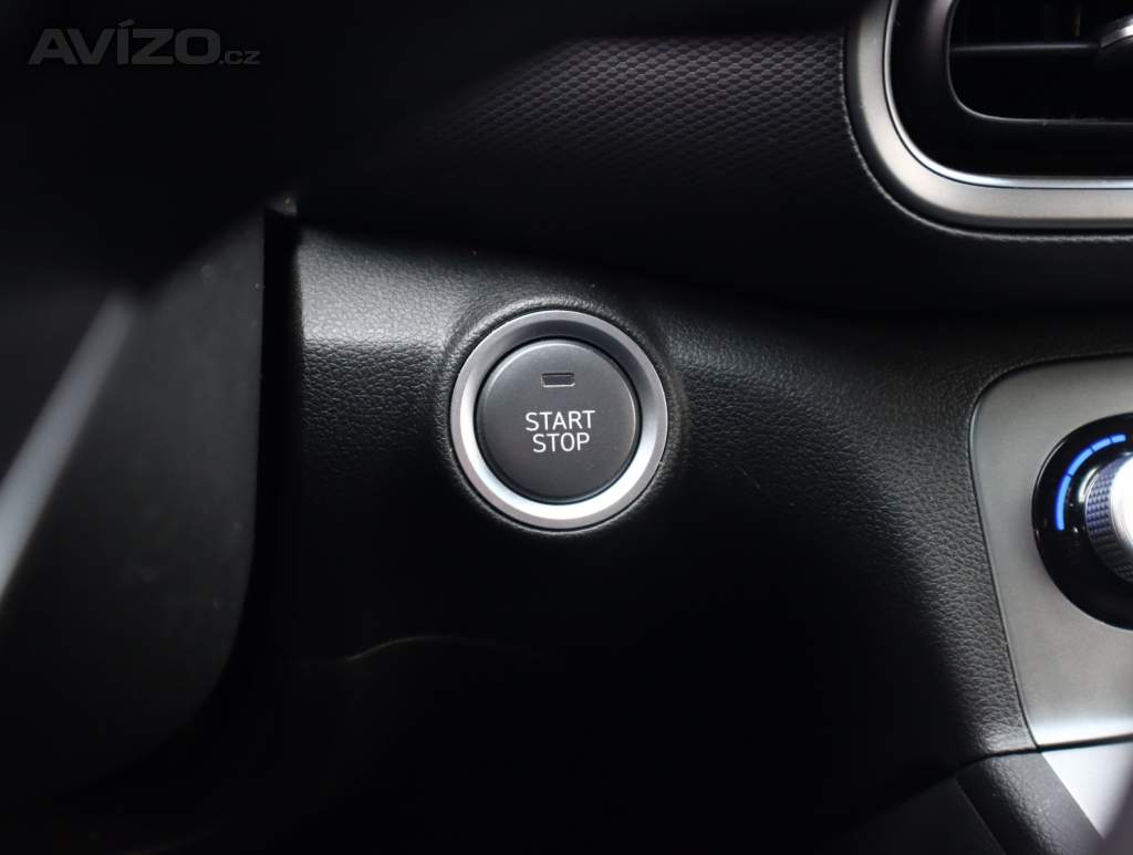 Foto inzerátu Hyundai Kona Electric 64 kWh