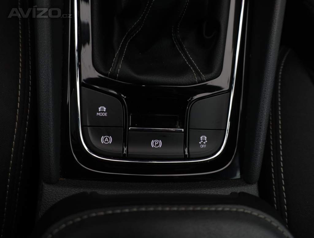 Foto inzerátu Škoda Karoq 1.5 TSI