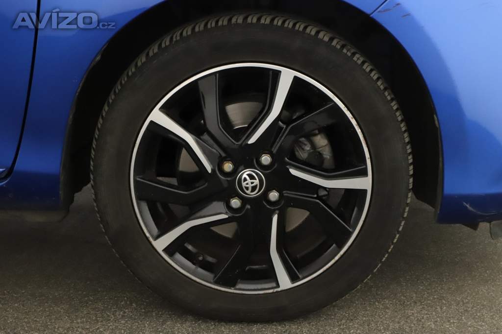 Foto inzerátu Toyota Yaris 1.5 Hybrid