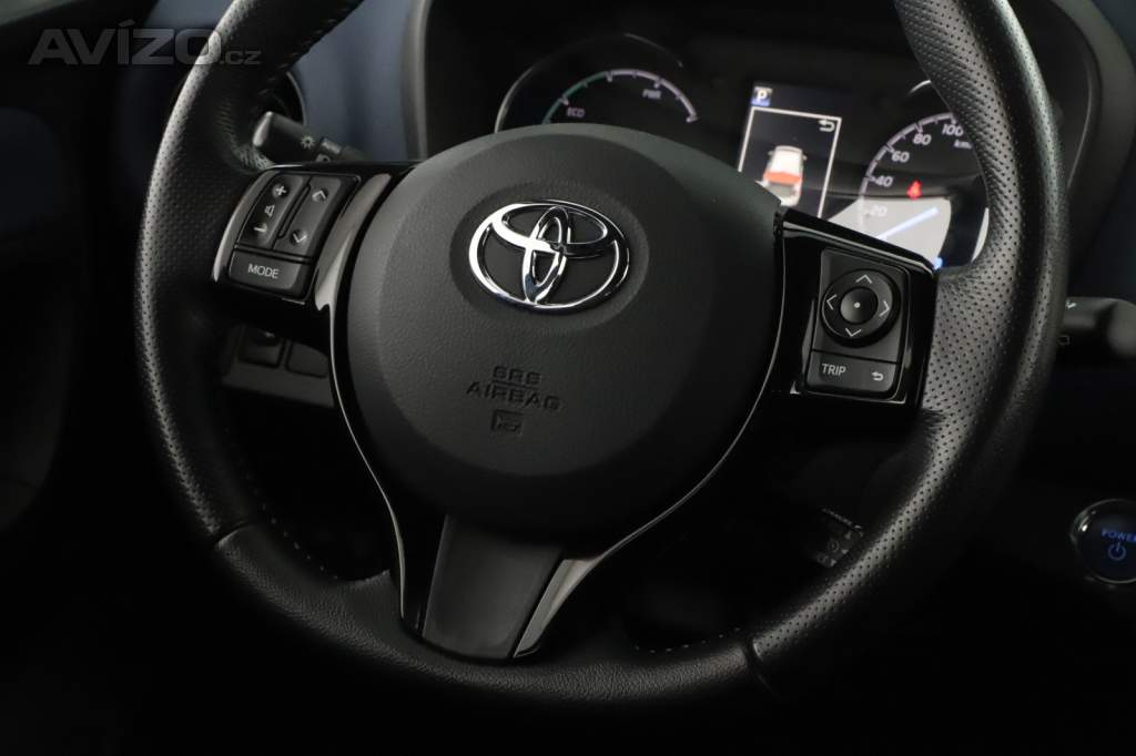 Foto inzerátu Toyota Yaris 1.5 Hybrid