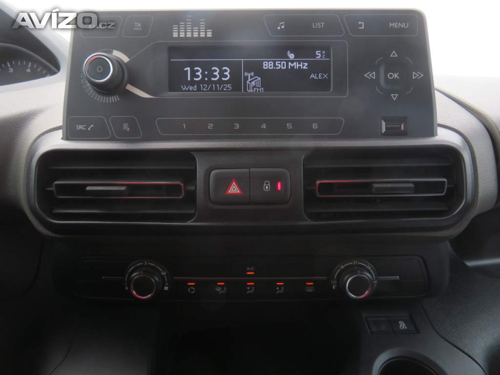 Foto inzerátu Peugeot Rifter 1.2 PureTech