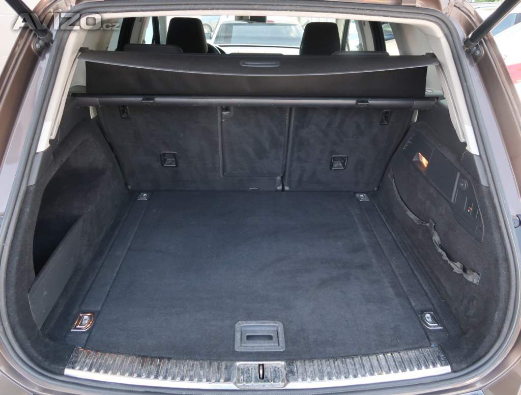 Foto inzerátu Volkswagen Touareg 3.0 TDI