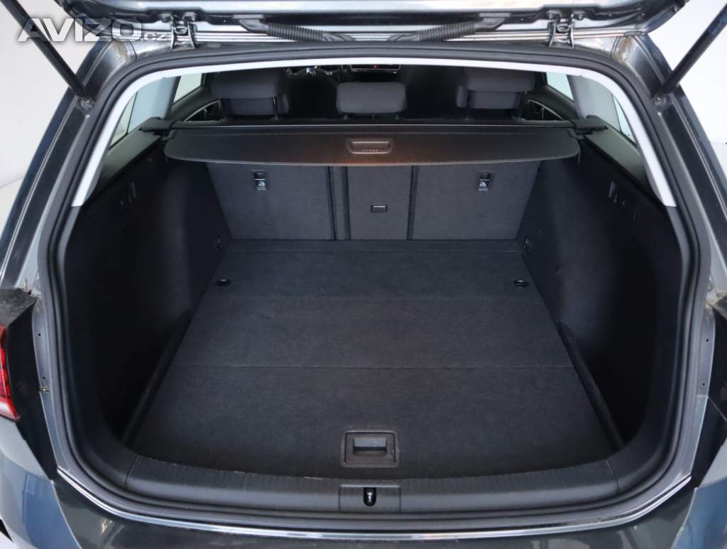 Foto inzerátu Volkswagen Golf 1.6 TDI