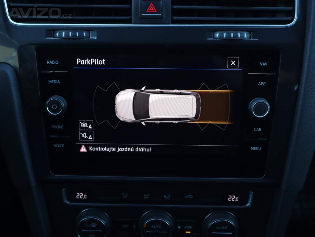 Foto inzerátu Volkswagen Golf 1.6 TDI