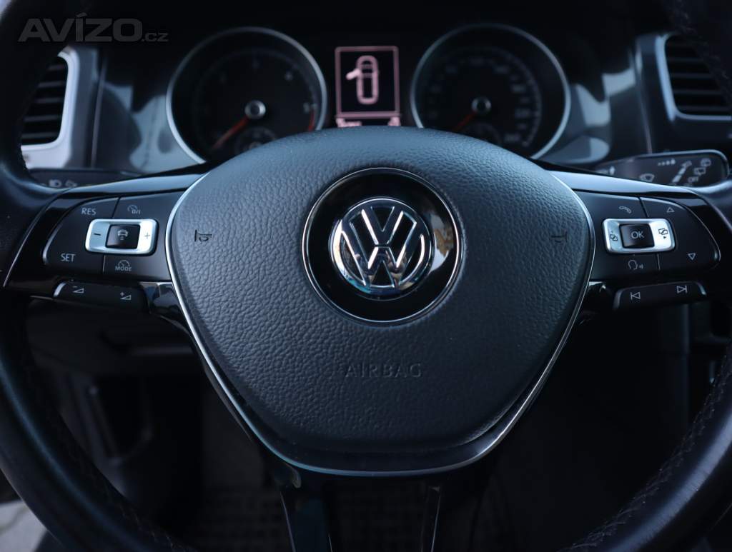 Foto inzerátu Volkswagen Golf 1.6 TDI