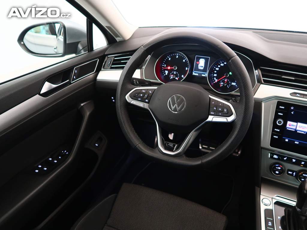 Foto inzerátu Volkswagen Passat 1.6 TDI