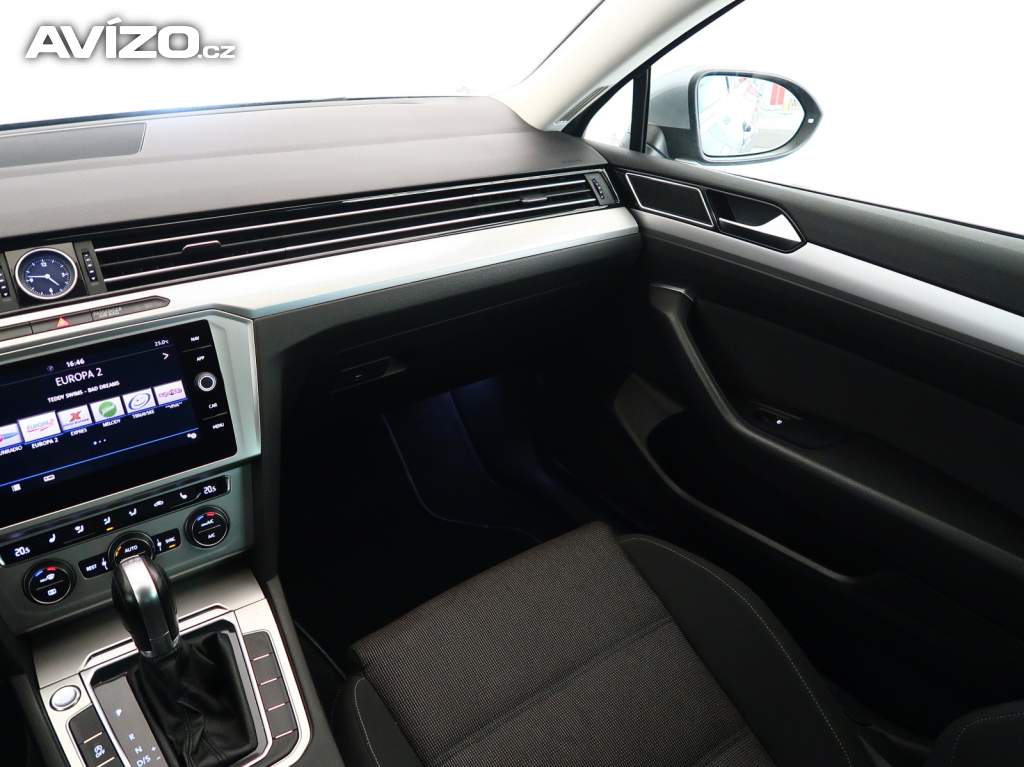 Foto inzerátu Volkswagen Passat 1.6 TDI