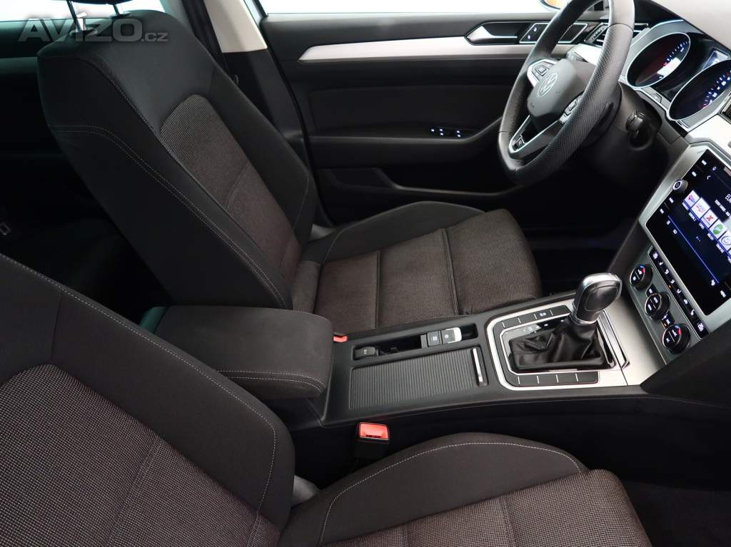 Foto inzerátu Volkswagen Passat 1.6 TDI