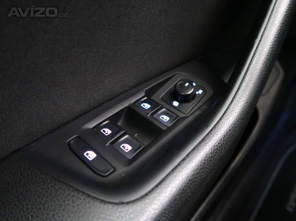 Foto inzerátu Volkswagen Passat 1.6 TDI