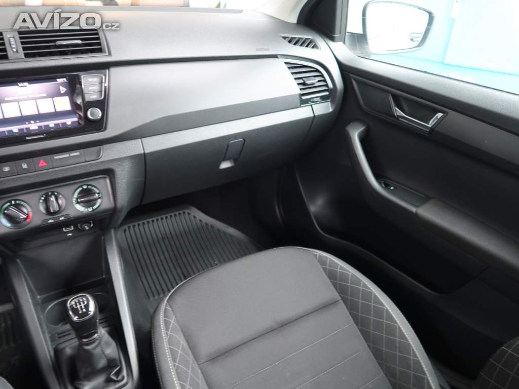 Foto inzerátu Škoda Fabia 1.0 TSI