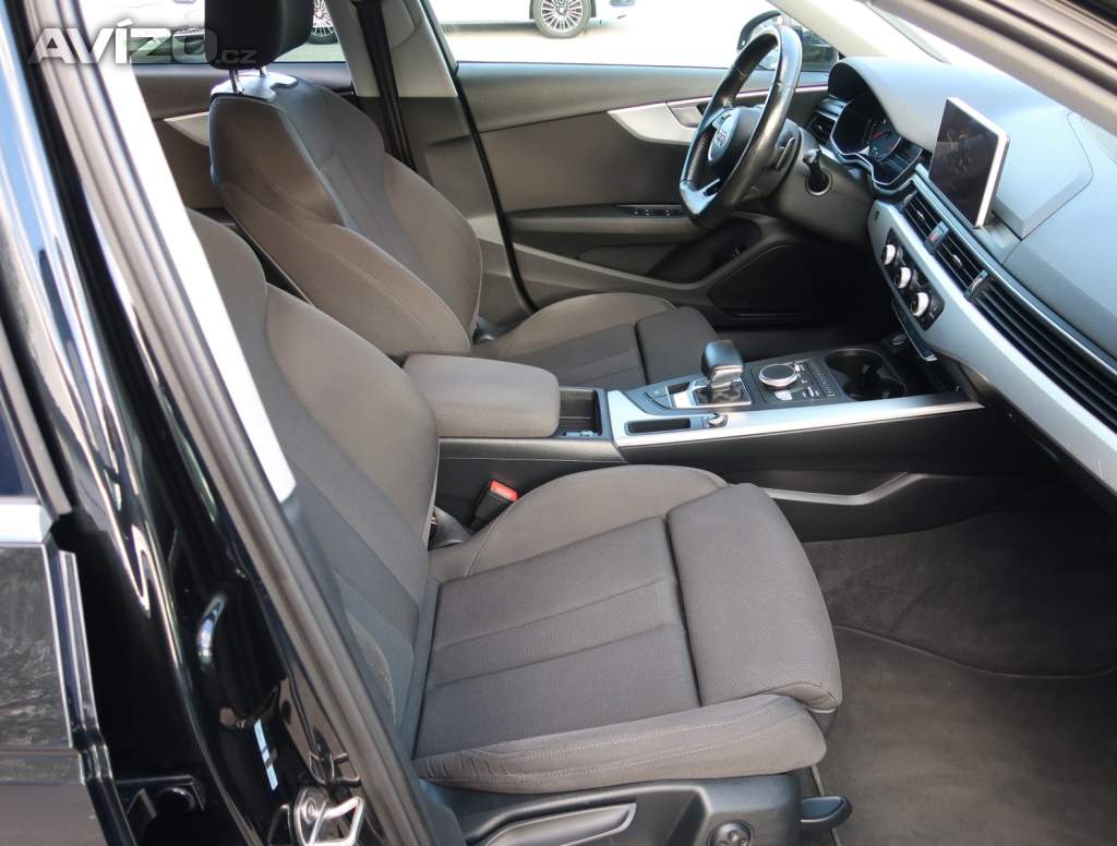 Foto inzerátu Audi A4 2.0 TDI