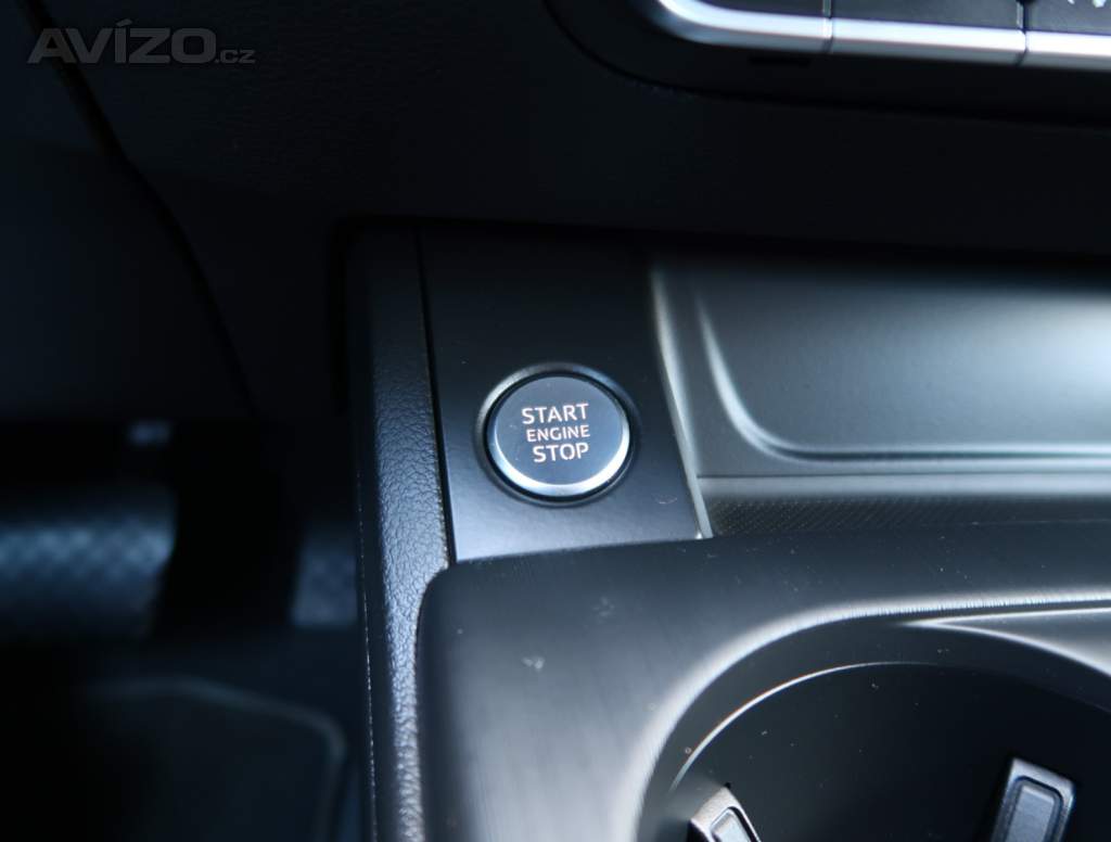 Foto inzerátu Audi A4 2.0 TDI