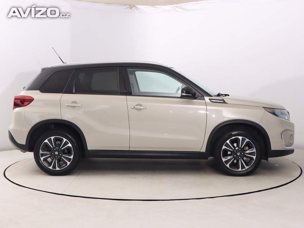 Foto inzerátu Suzuki Vitara 1.4 BoosterJet