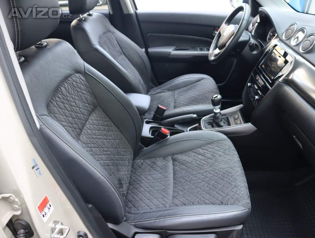 Foto inzerátu Suzuki Vitara 1.4 BoosterJet