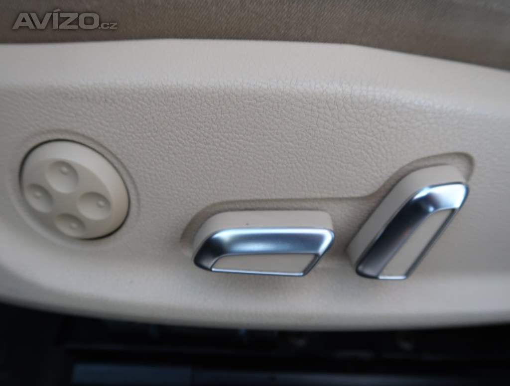 Foto inzerátu Audi A4 2.0 TDI