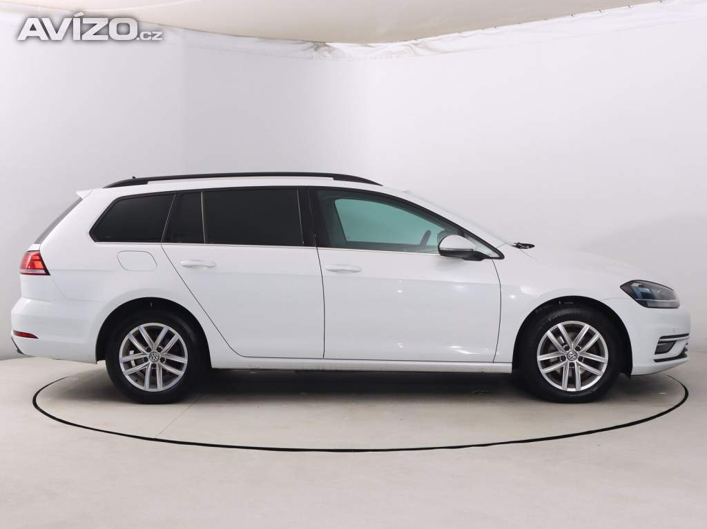 Foto inzerátu Volkswagen Golf 2.0 TDI