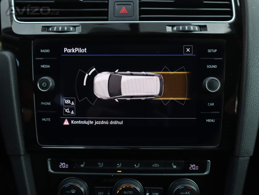 Foto inzerátu Volkswagen Golf 2.0 TDI