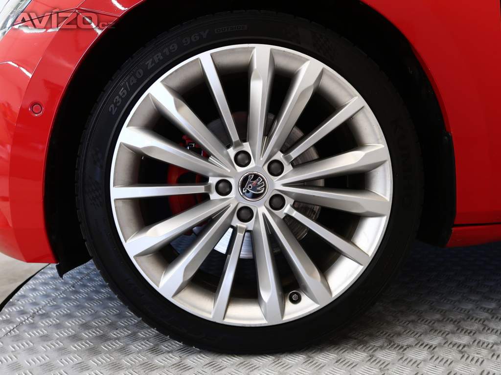 Foto inzerátu Škoda Superb 2.0 TDI